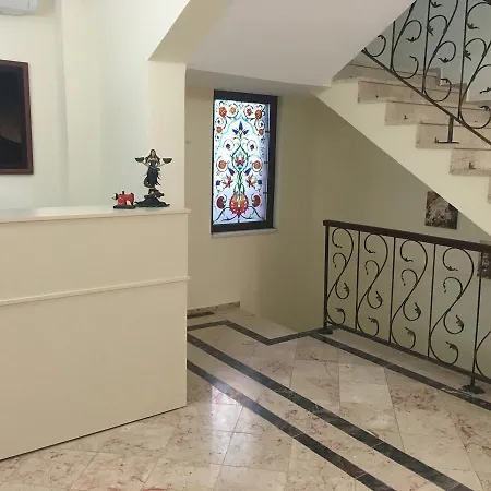Cunda Sir Hotel *
